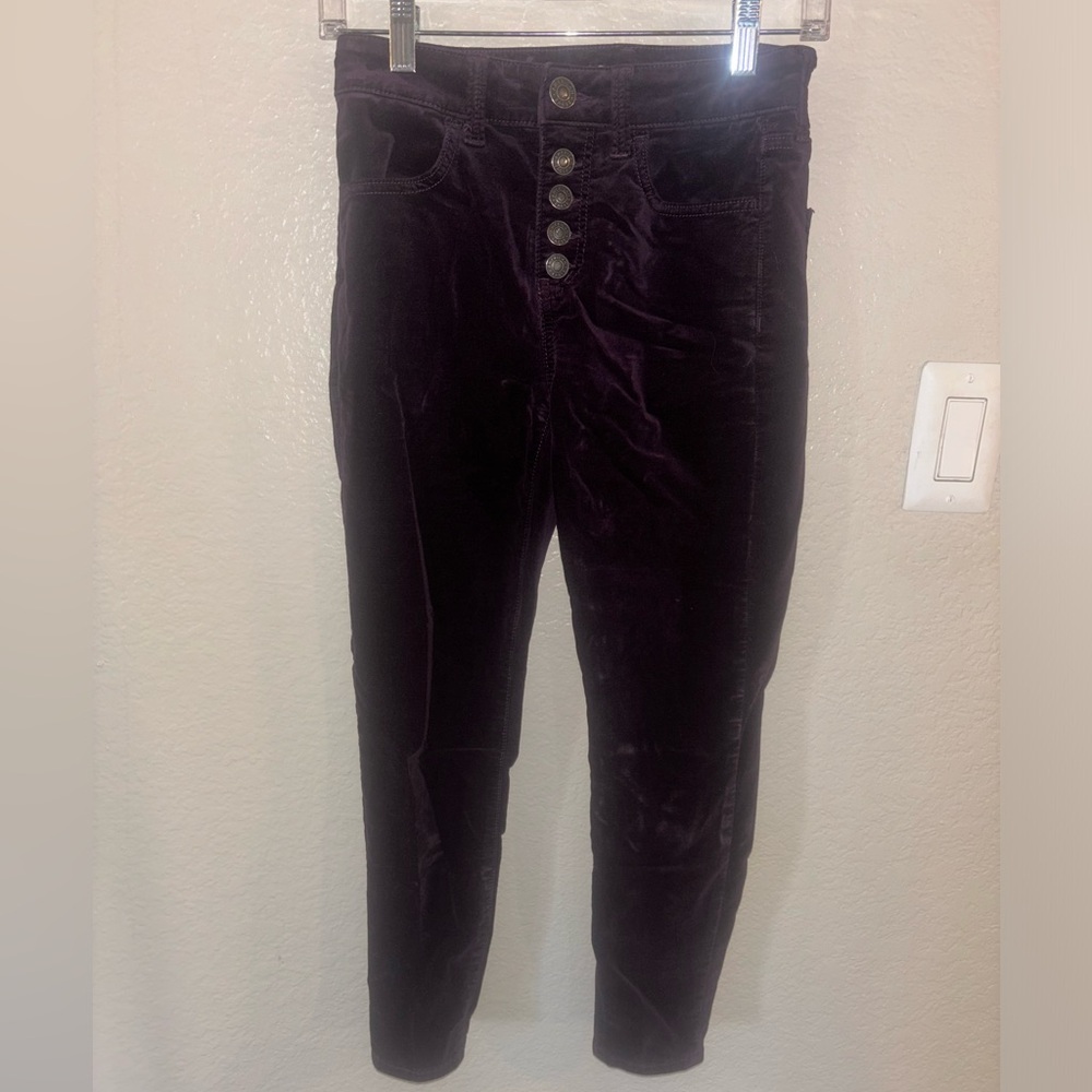 American Eagle High-Waisted Velvet Jeggings